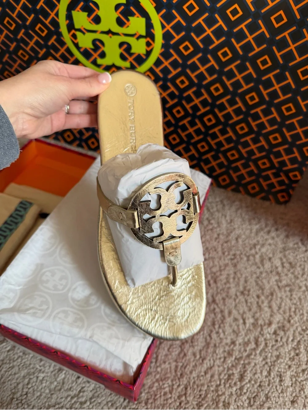 Tory Burch Miller Soft Metallic Wrinkled Leather Sandals Spark Gold Size 12